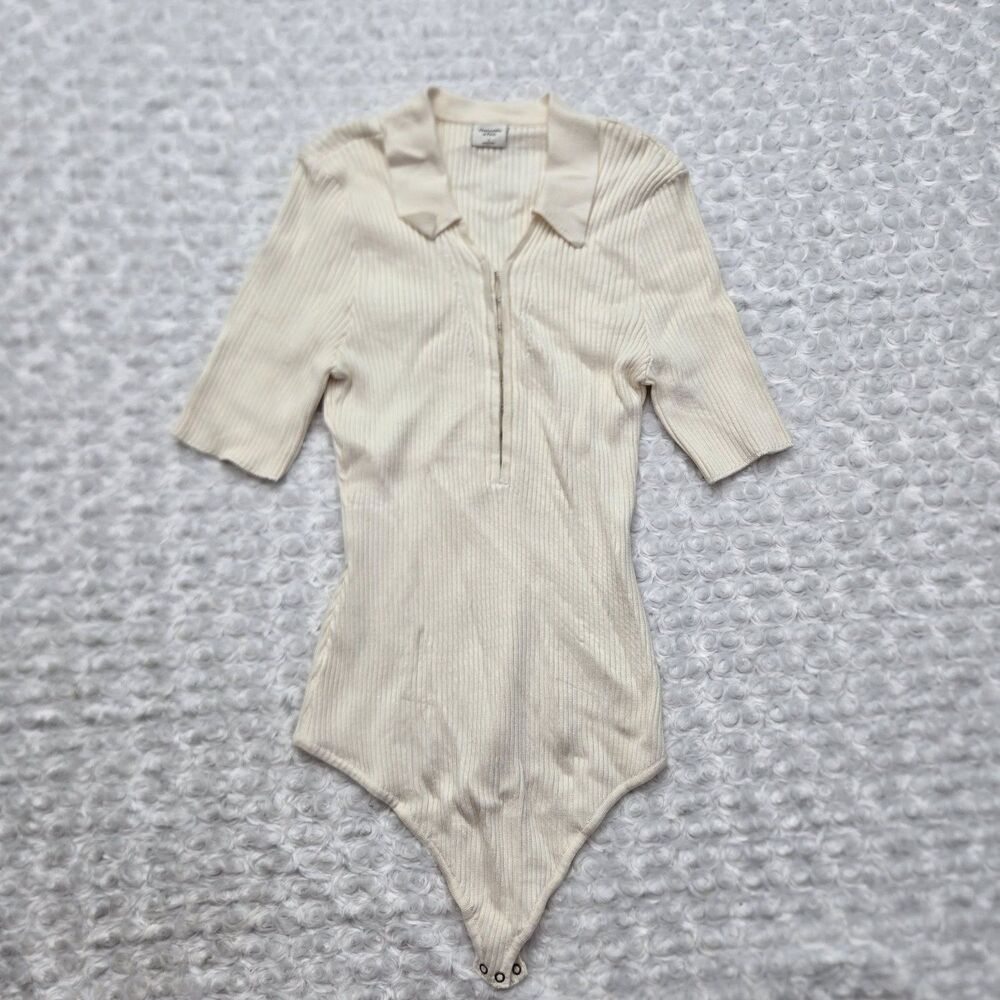Abercrombie & Fitch Ribbed Polo Bodysuit Womens L Ivory Collared Snap Crotch